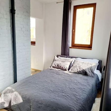 בוקרשט Cozy Apartment Near City Center מראה חיצוני תמונה