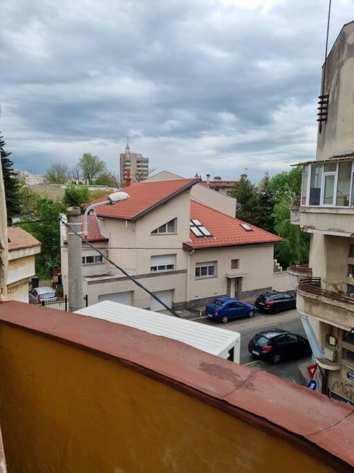 בוקרשט Cozy Apartment Near City Center מראה חיצוני תמונה